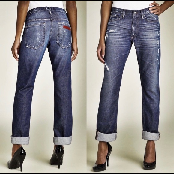 rolled up boyfriend jeans